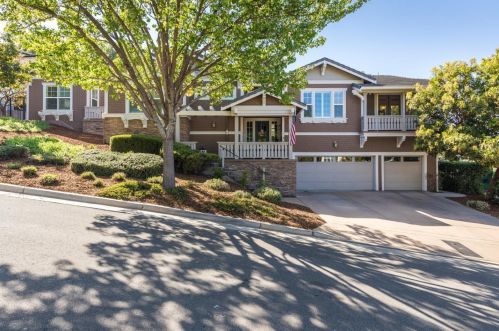 8765 Wild Iris Dr, Gilroy, CA 95020-7935