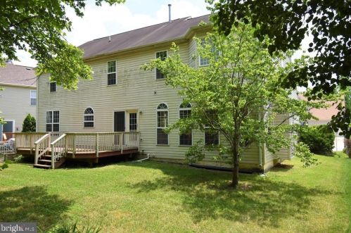 17112 Longleaf Dr, Bowie, MD 20716-3633