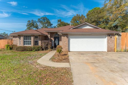 2000 Silverado Rd, Pensacola, FL 32506-3615