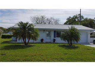 8667 140th Way, Largo, FL 33776-2045