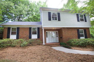 2523 Huntingtowne Farms Ln, Charlotte, NC 28210-6152