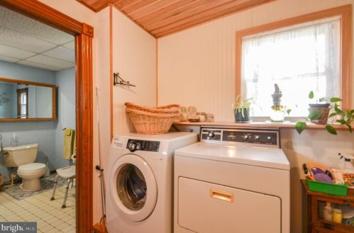 3850 Frst Inn Rd, Palmerton PA  18071-5851 exterior