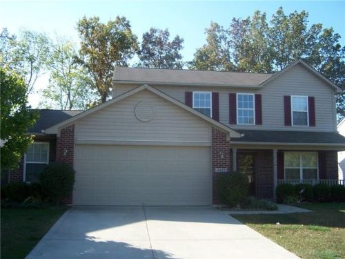 6477 Cedar Chase Dr, Woodbury, IN 46055-9306