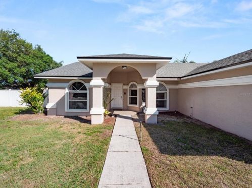 710 Lamp Post Ln, Lakeland, FL 33809-6613