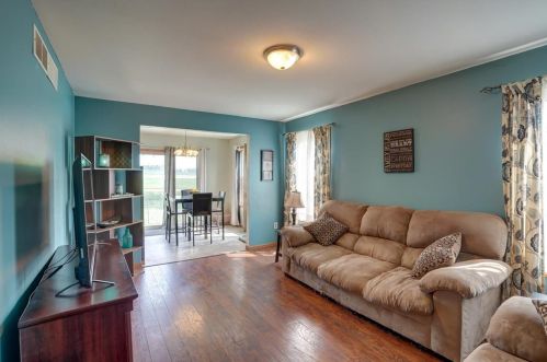 730 Bluegrass Trl, Waterloo, WI 53594-2227