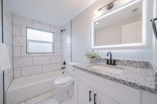 1606 Wisteria Way, Richardson TX  75080-3115 exterior