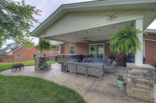 431 Pickett Dr, Covington, KY 41011-1842