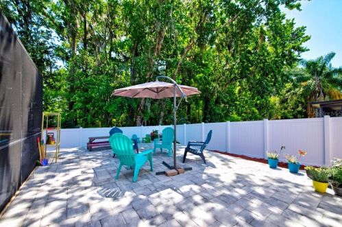 3424 Fox Holw Dr, Orlando FL 32829-8781 exterior