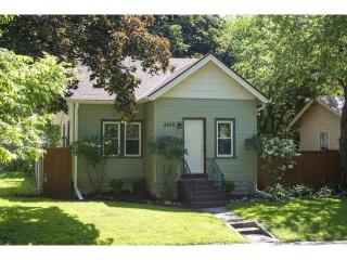 4530 Dupont Ave, Minneapolis, MN 55412-1328