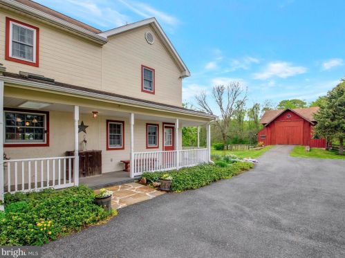 251 Bancroft Rd, Kennett Sq, PA 19348-2292