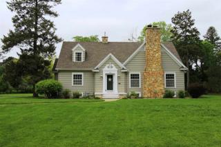 390 Sheridan Rd, Waterloo, IA 50701-4064