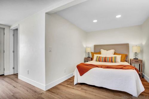 2926 Polk Ave, San Diego CA  92104-2506 exterior