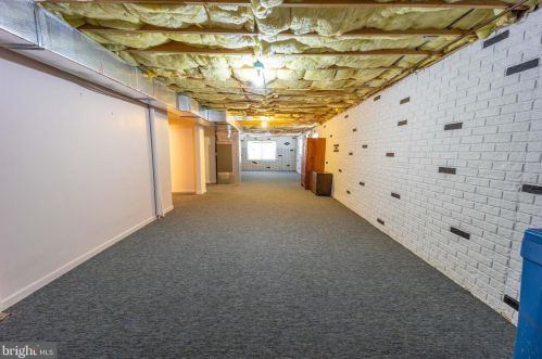 20 Gideon Ln, Falling Waters WV exterior