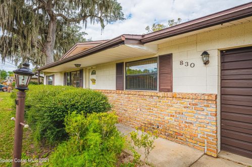 830 Hunter Park Pl, Titusville, FL 32780-6124