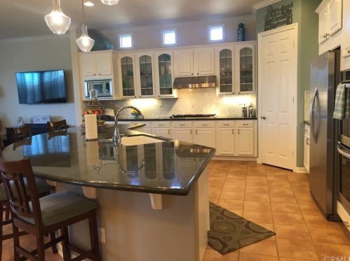 17430 7 Spg Way, Riverside CA 92504-9454 exterior