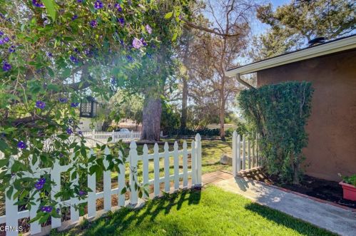 2902 El Caminito, Glendale CA 91214-2005 exterior