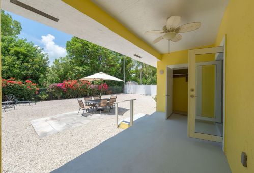 110 Marina Ave, Key Largo FL  33037-4311 exterior