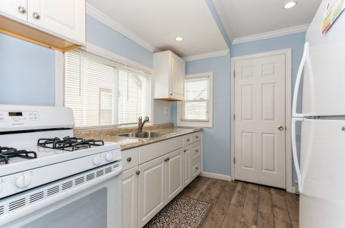 2358 Mitchell Pl, North Bellmore NY  11710-3333 exterior