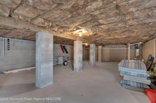 1950 Railway Ave, Pelican Island NJ  08751-1241 exterior