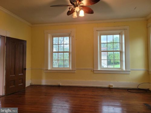 69 Springfield Pike, Springfield WV  26763 exterior