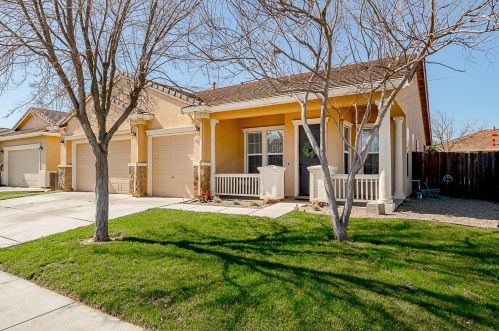 731 Black Mountain Ln, Newman, CA 95360-9517