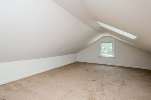 19 Dayton Cres, Bernardsville NJ  07924-2742 exterior