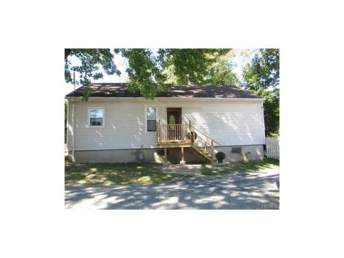19 Hulse Ave, Middletown, NY 10940-2409