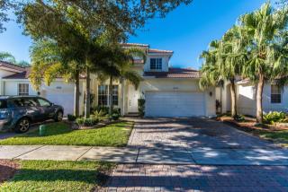 18718 28th St, Hollywood FL  33029-2430 exterior