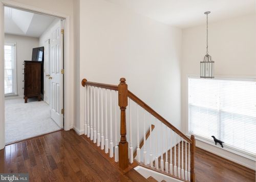 15055 Clementine Way, Haymarket VA  20169-3319 exterior