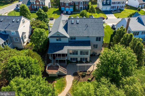12664 Crabtree Falls Dr, Bristow VA  20136-2161 exterior