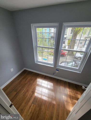 1662 Kramer St, Washington DC 20002-4558 exterior