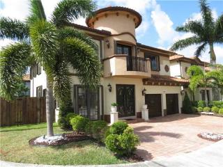 14402 22nd Ter, Miami, FL 33175-6328