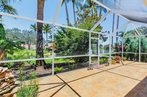 4199 Los Altos Ct, Naples FL  34109-1315 exterior