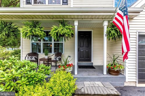 17 Lion Ct, Limerick PA  19468-1339 exterior