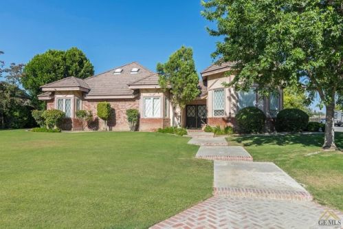 2100 Autumn Rose Ct, Bakersfield, CA 93312-3500