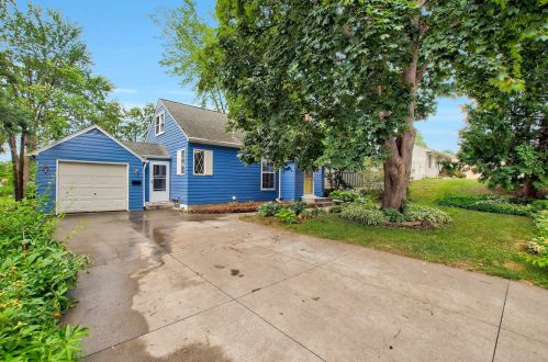 1763 Ivy Ave, Saint Paul, MN 55106-2235