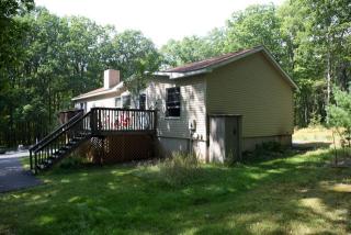 89 Country Rd, Callicoon, NY 12723-5009