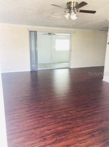 10923 Inglewood Ave, Port Richey, FL 34668-2512