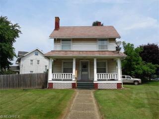 3731 Fairmount Blvd, Canton, OH 44705-4613