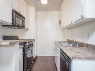 5931 Reseda Blvd, Los Angeles CA  91356-1546 exterior