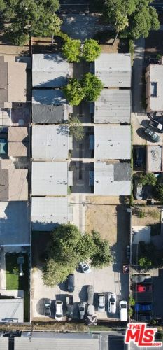 463 Riverdale Dr, Glendale, CA 91204-3040