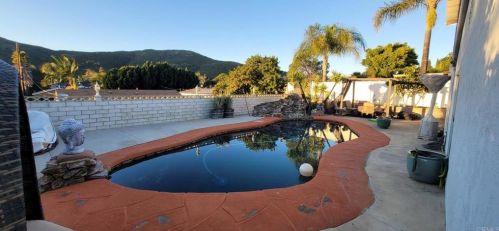 6982 Renkrib Ave, San Diego, CA 92119-1310
