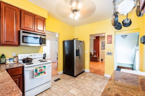 6115 Glade Ave, Cincinnati OH 45230-2708 exterior