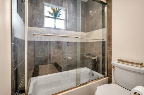 1333 175th Way, Hollywood FL  33029-4824 exterior