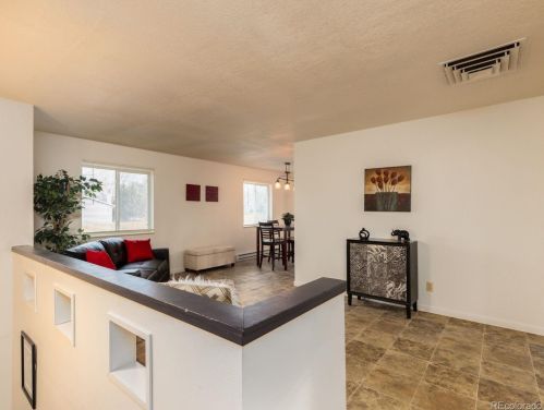 1016 Bluestem Blvd, Pueblo, CO 81001-1142