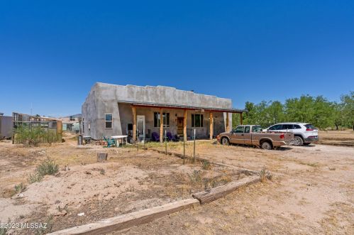 2113 Clubhouse Dr, Mescal, AZ 85602-8246