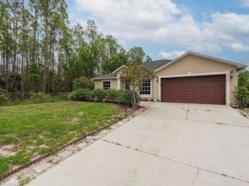 3640 10th Ave, Naples, FL 34120-4937