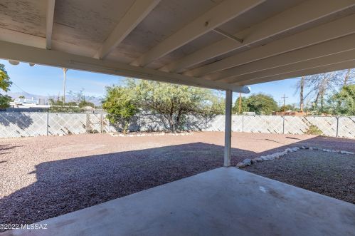 8409 Mary Dr, Tucson AZ  85730-2038 exterior