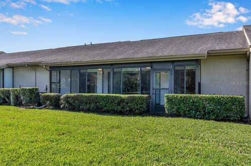 30 Dale Pl, Oldsmar FL  34677-2041 exterior