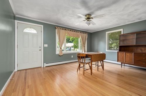 6 Kennedy Dr, Coventry RI 02816-5214 exterior